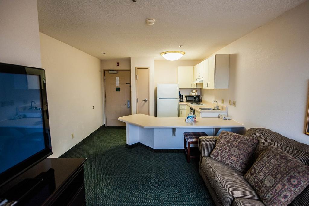 Greystone Inn & Suites Vance Екстериор снимка