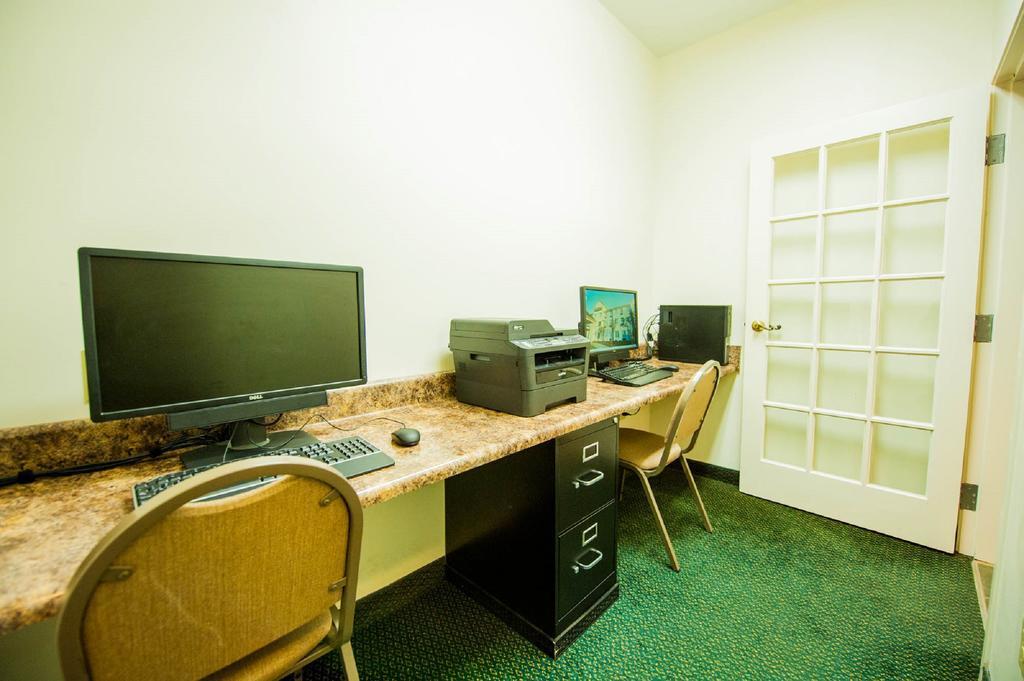 Greystone Inn & Suites Vance Екстериор снимка