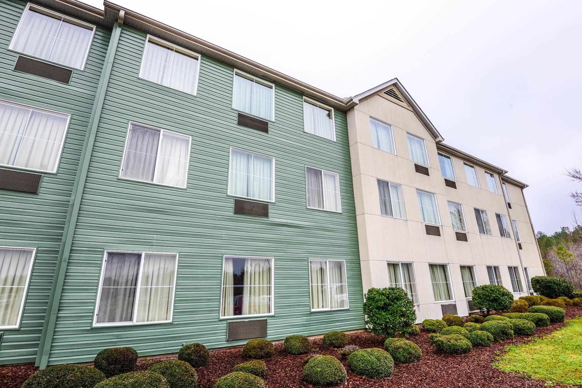 Greystone Inn & Suites Vance Екстериор снимка
