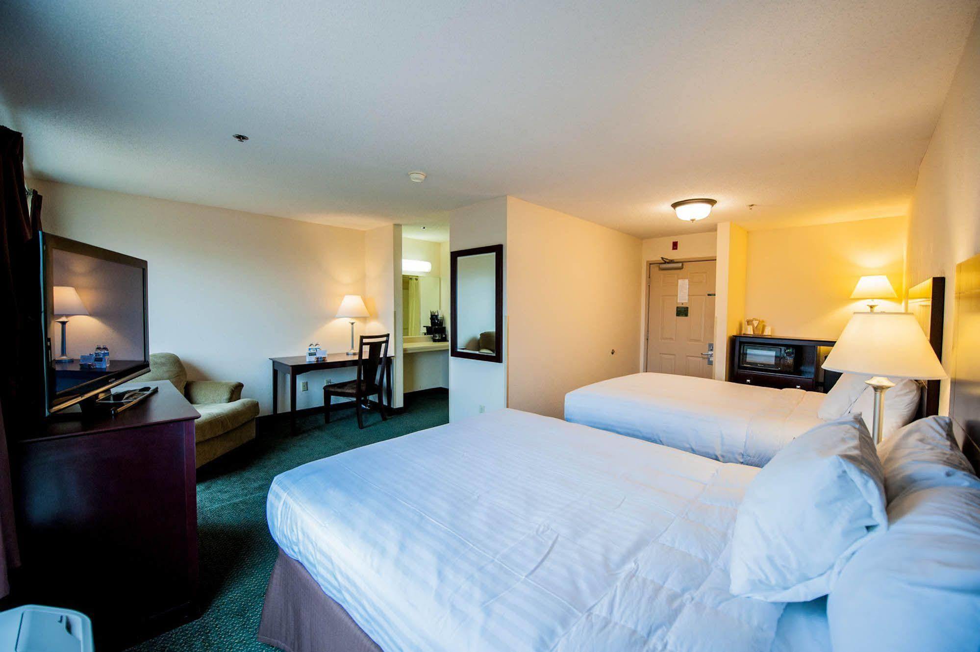 Greystone Inn & Suites Vance Екстериор снимка